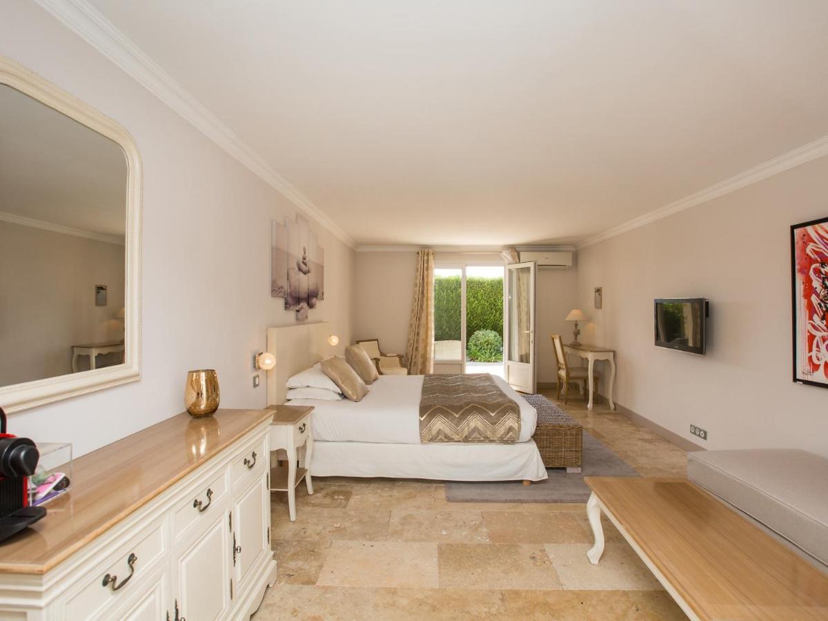 Les Chambres D'Hotes De Mougins Esterno foto