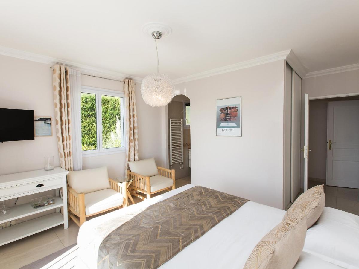Les Chambres D'Hotes De Mougins Esterno foto